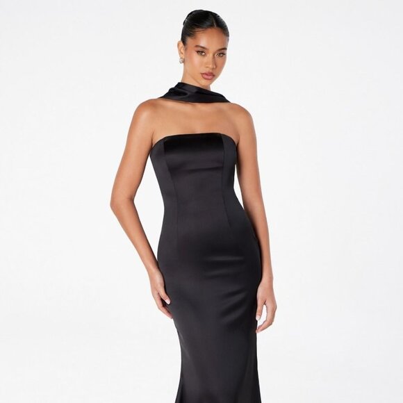 New Strapless Mermaid Refined Gown w/ Removable Scarf & Zipper Back CD T2012 - Picture 1 of 10